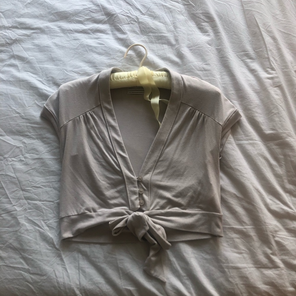 urban outfitters cropped taupe top